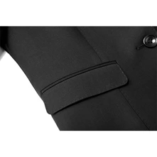 1001 Black