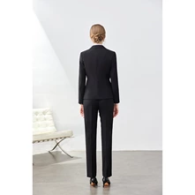1001 Black
